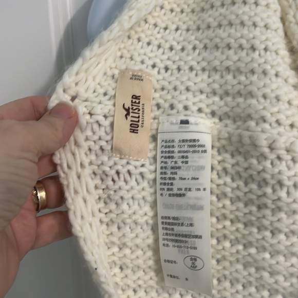 Hollister ifinity scarf - Picture 5 of 6